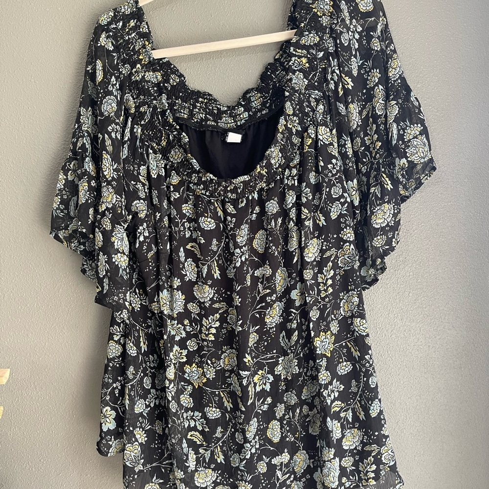 Torrid Black and White Floral Blouse